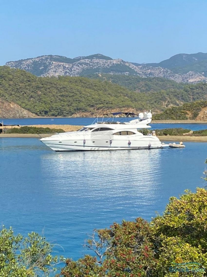 ECE ACT Dış Görünüm