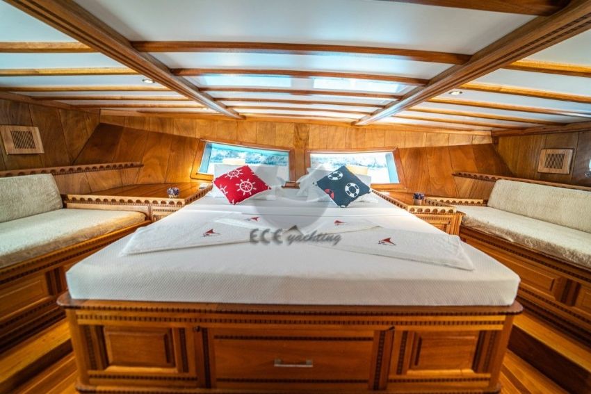 Ece Nefise Arka Master Kabin