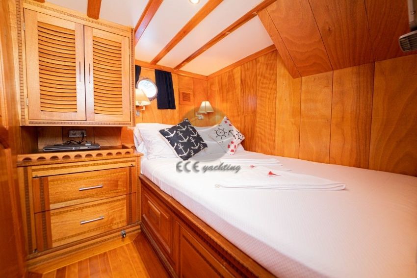 Ece Nefise Twin Kabin