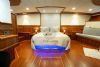 Nevra Queen Yacht, Passageway.