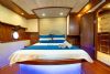 Nevra Queen Yacht, Master Suite.