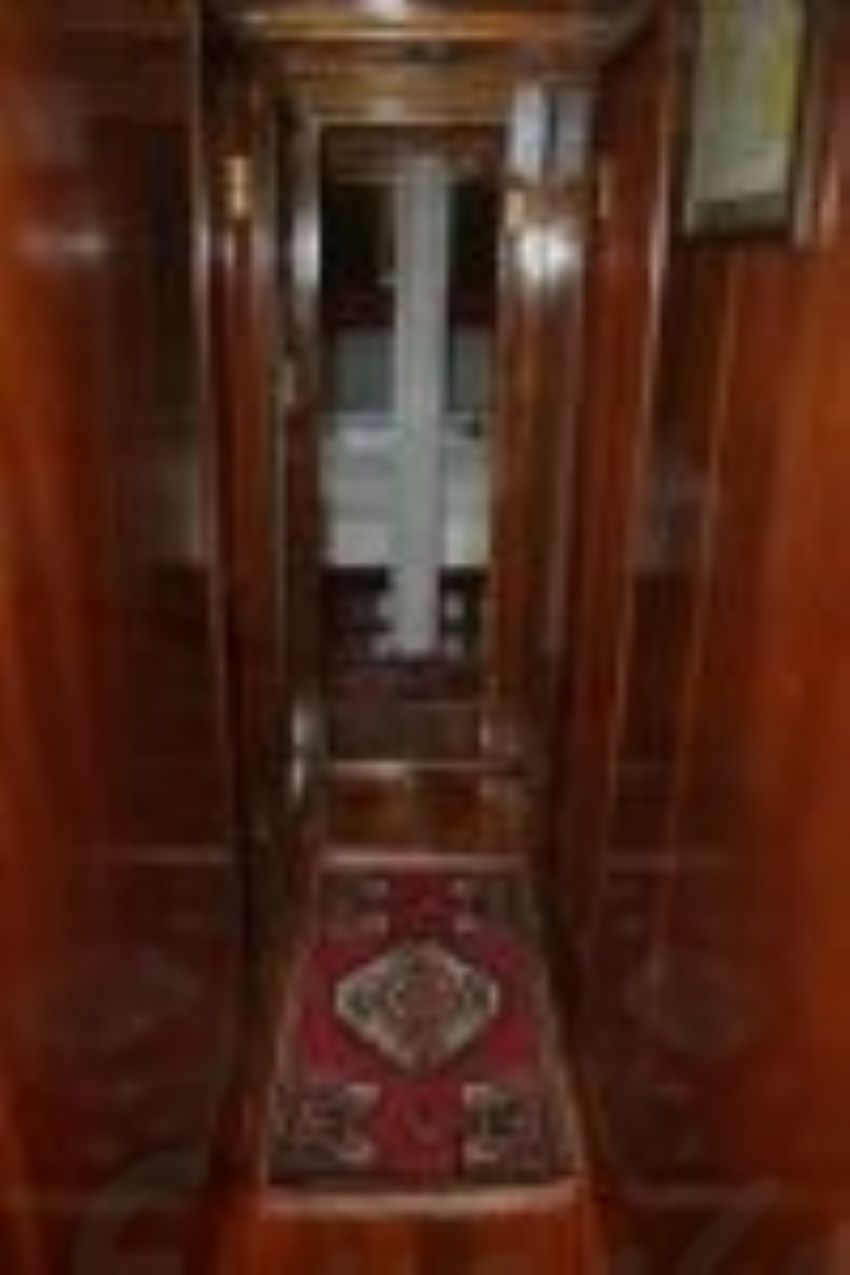 Nirvana S Gulet, Corridor