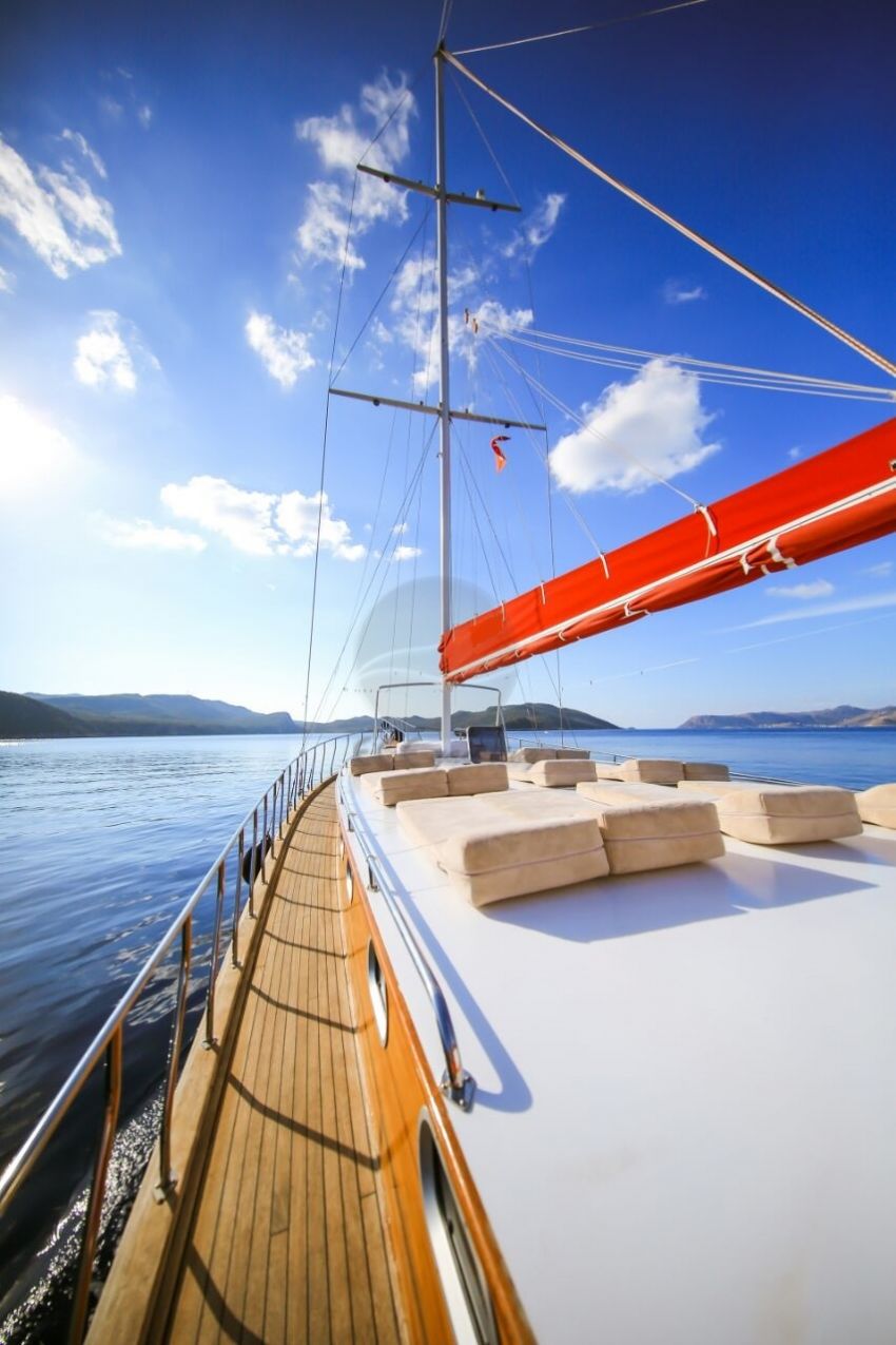 nos ece ön güverte