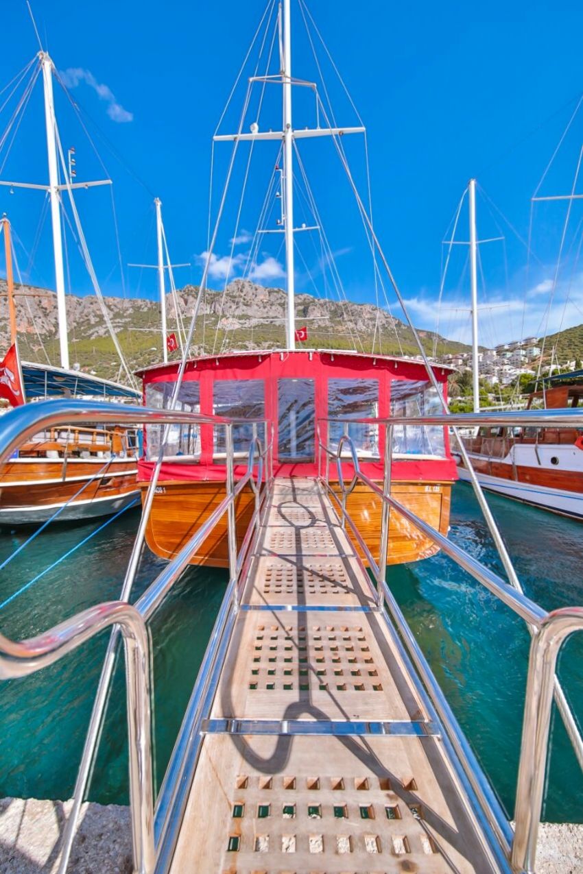 nos teknesi pasarella