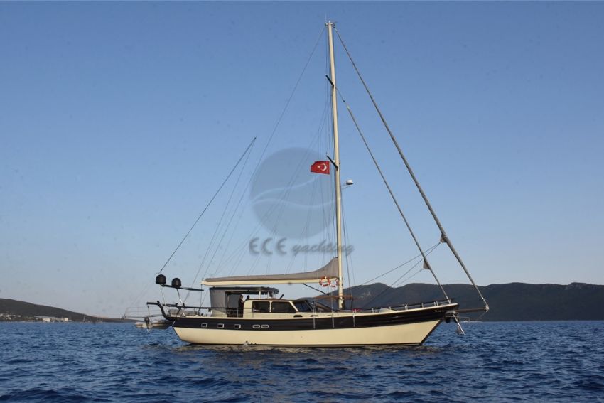 Nostalgia Gulet, Starboard Side.