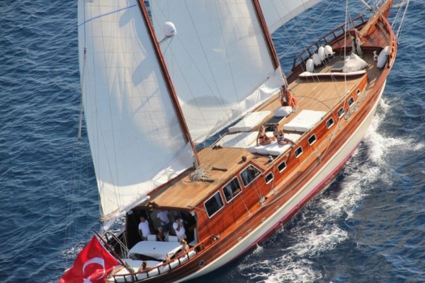 Okaliptus teknesi güverte