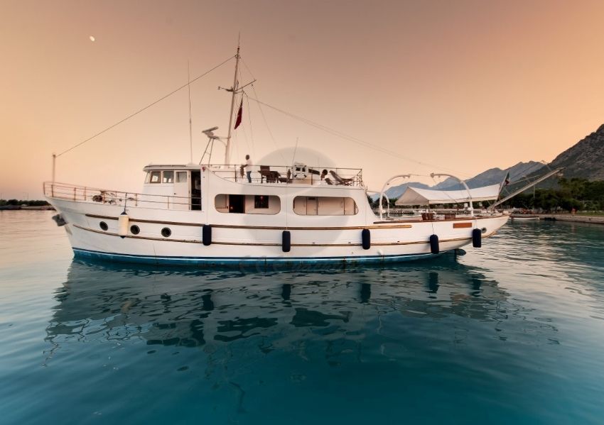 Oreste Teknesi dış