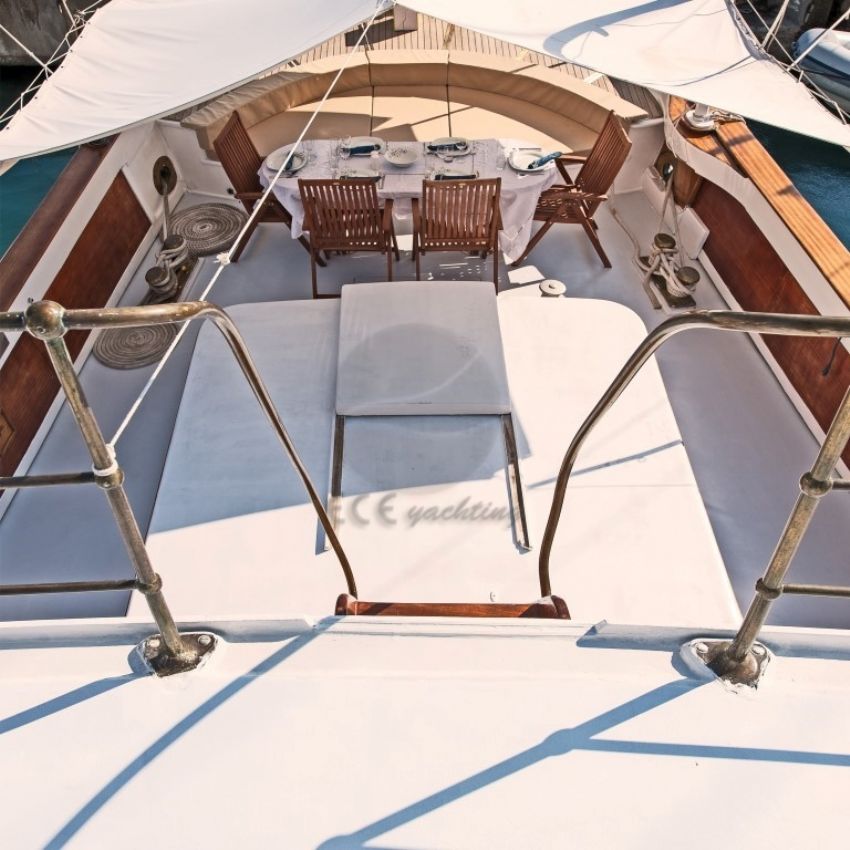 Oreste Teknesi üst güverte