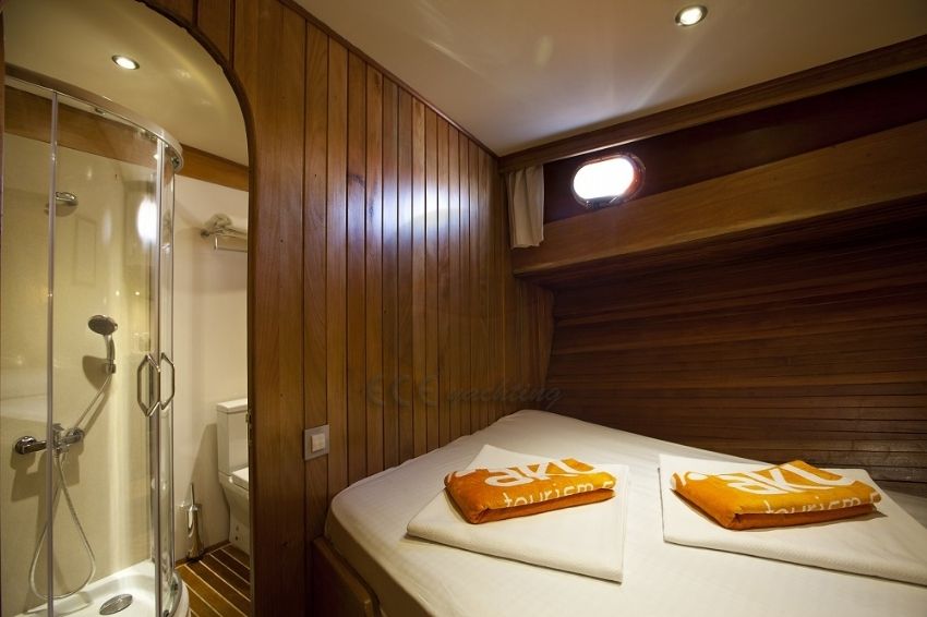 Mavi yolculuk çift kişilik kabin