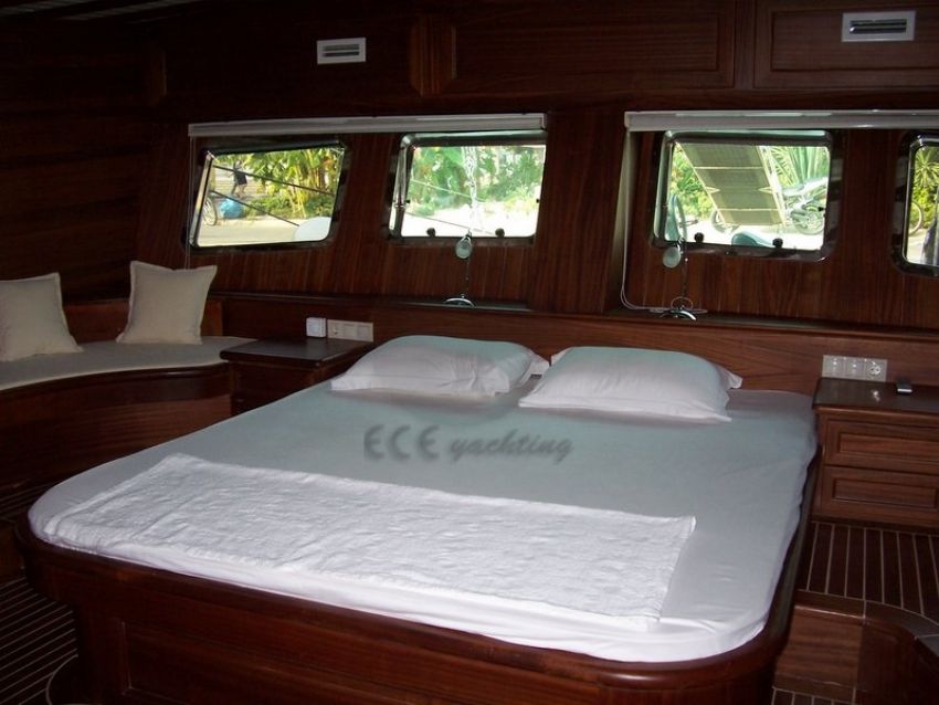 Palmyra Gulet Yacht.  Master Suite.