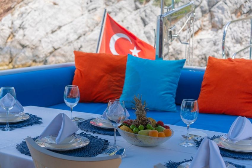 Parlak Gulet, The Taste Of Turkey.