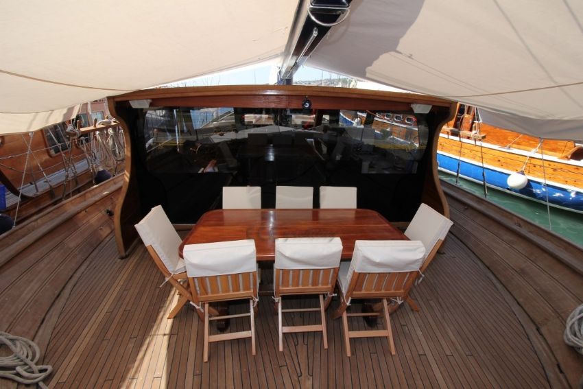 PERDUE Gulet, Romance Onboard.