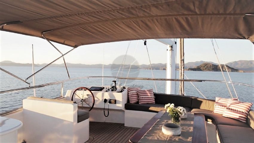 PERDUE Gulet, Views From The Flybridge.