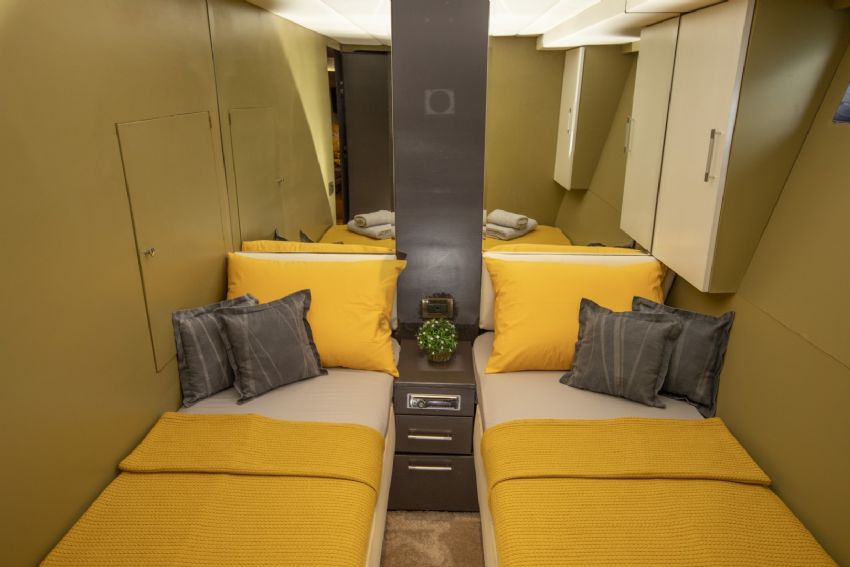 Poseidon F_Twin Kabin