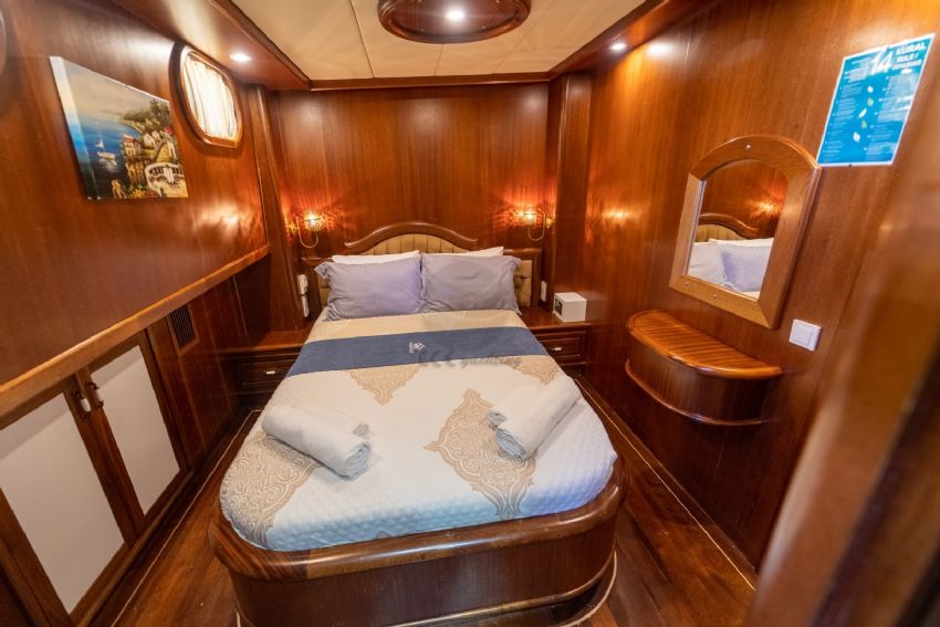 Princess Bugce Yacht, Double Cabin.