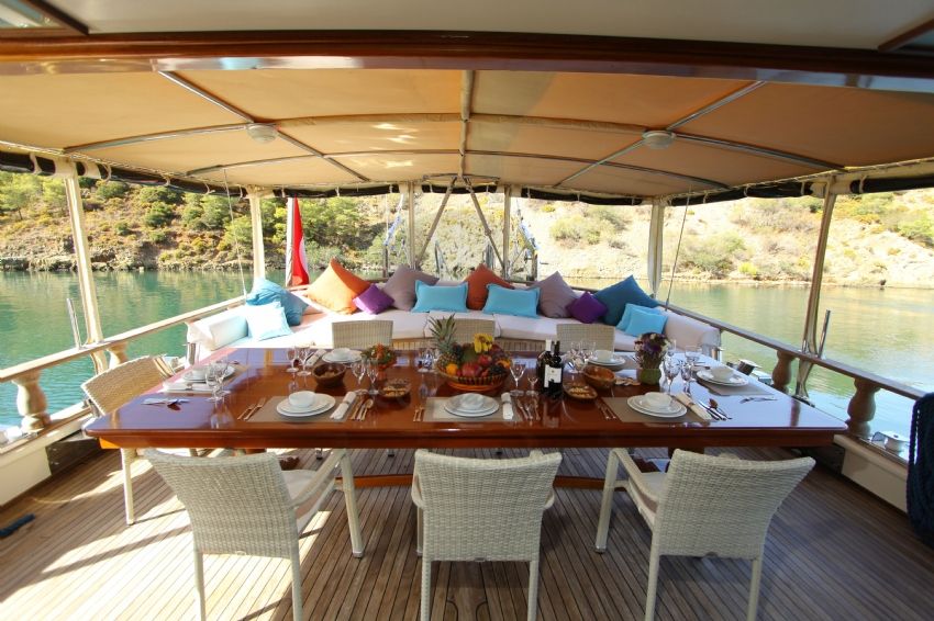 Princess Lila Yemek Masası