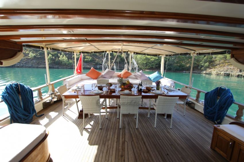 Princess Lila Yemek Masası