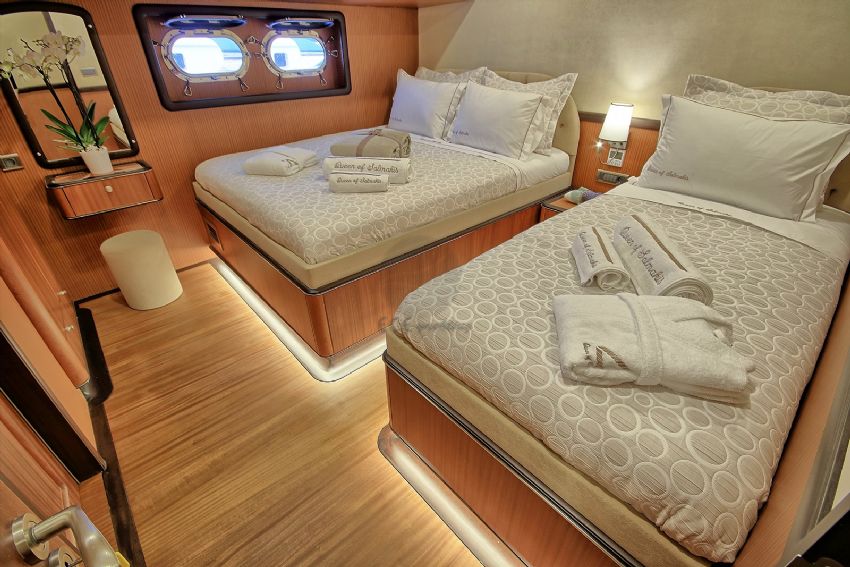 Queen Of Salmakis Yacht, Triple Cabin.