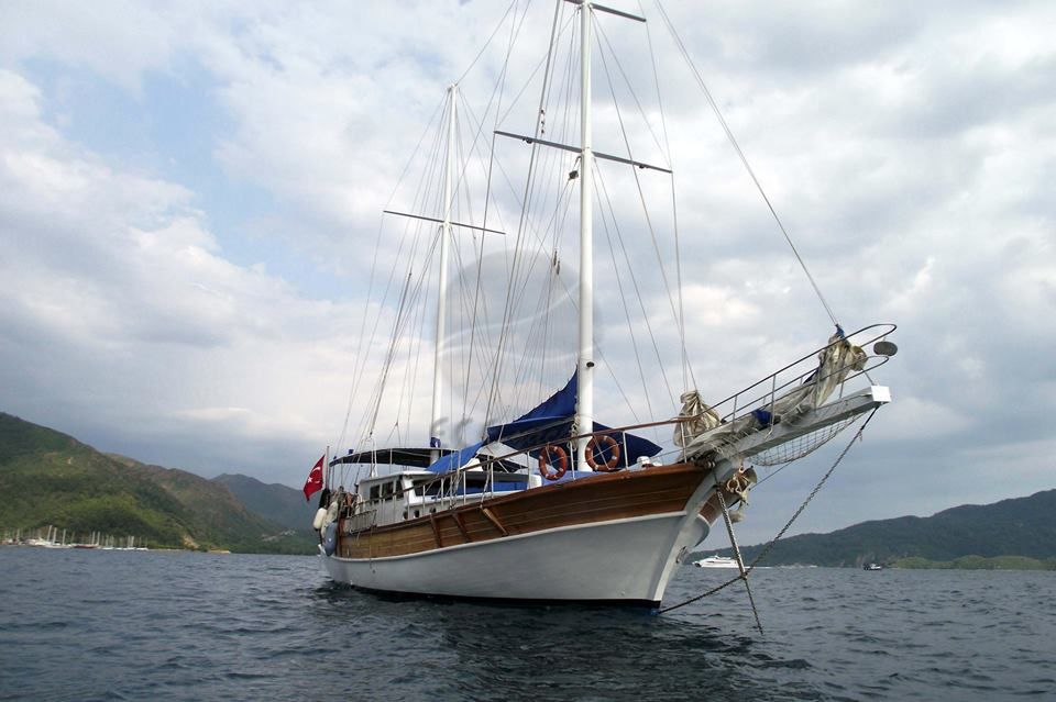 ramazanoğlu teknesi.  R. Oglu Yacht, Blue Cruise.