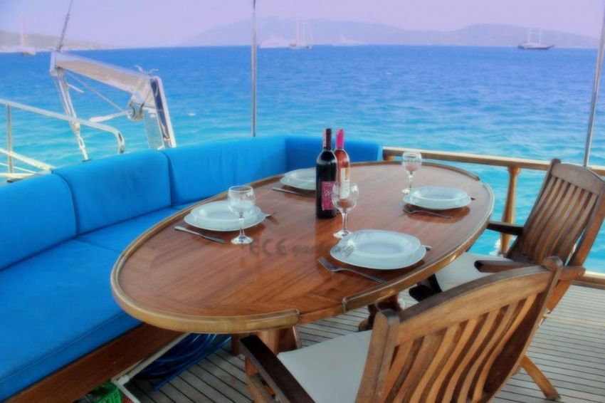 Rojwan Arka Yemek Alanı