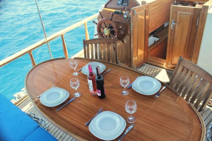 Rojwan Arka Yemek Alanı