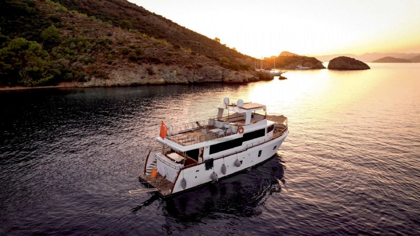 Ruzanna 1 Trawler Dış Görünüm