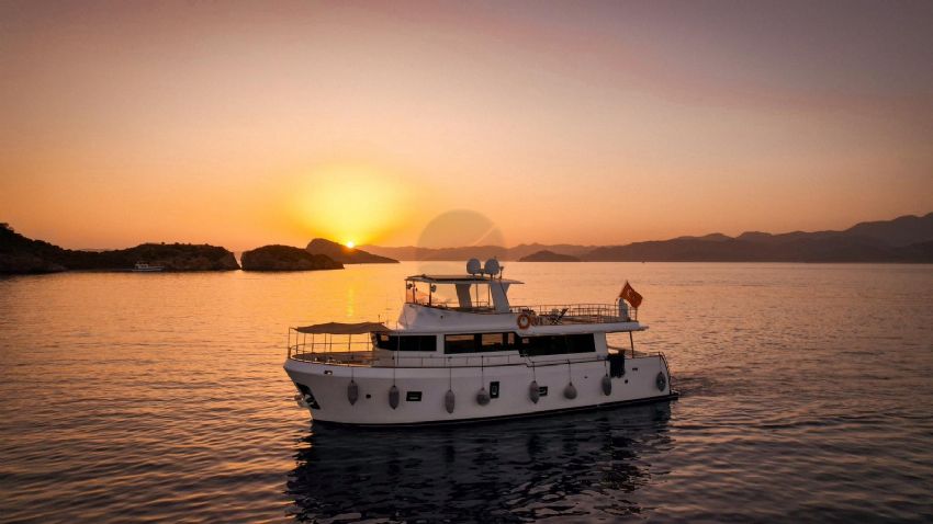 Ruzanna 1 Trawler Dış Görünüm