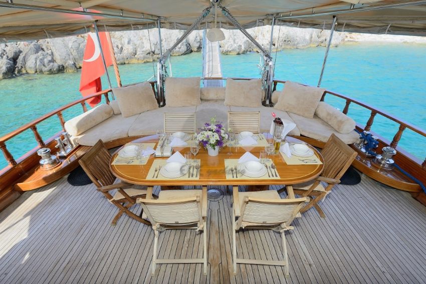 Samarkand Teknesi Salon