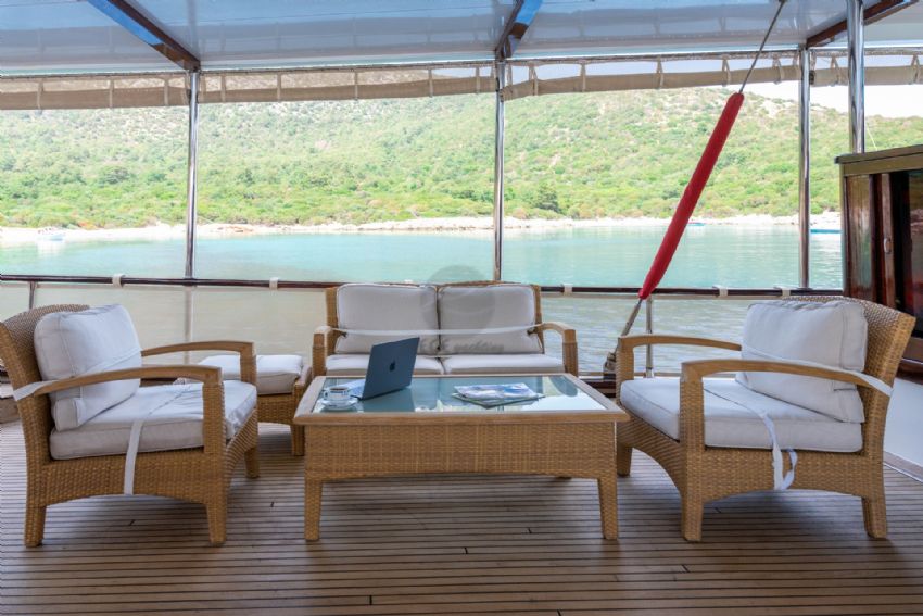 Sea Dream Yacht, Entertaining And Dining İn Style.