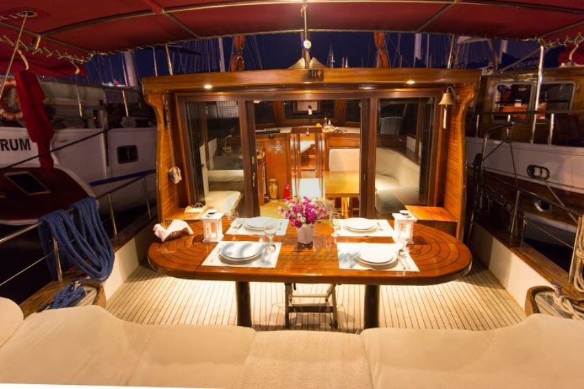 Sea Star Yacht, Interior View.