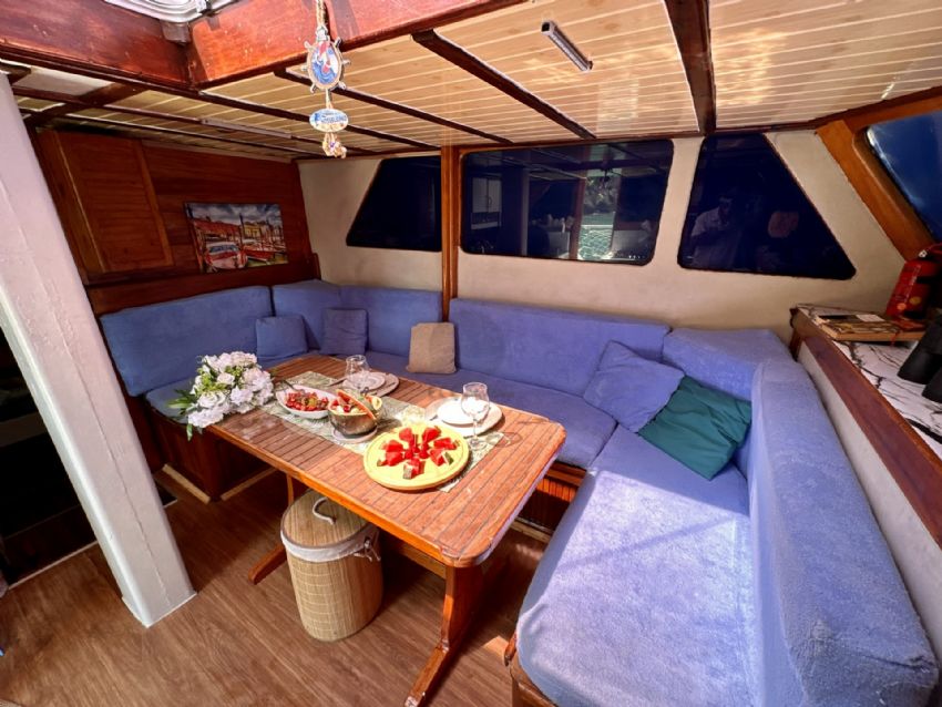 Seda C Gulet, Relax With Friends.