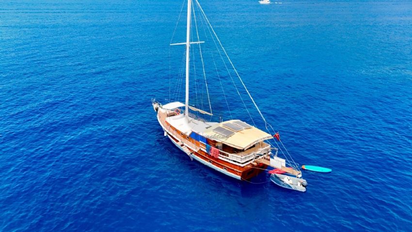 Seda C Gulet, Starboard Side.