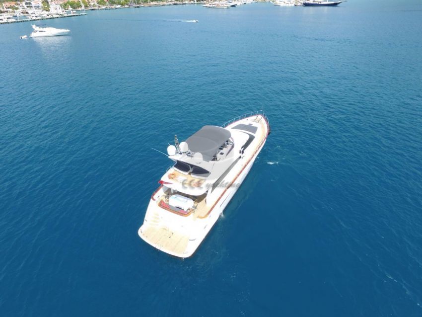 Ece Bolu Dış Görünüm