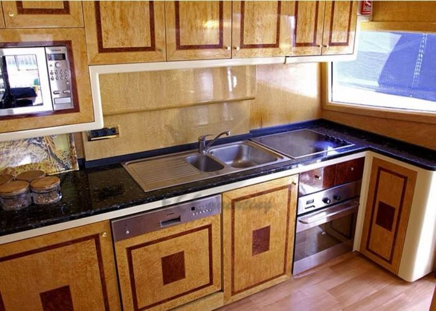 Ece Bolu Master Kabin