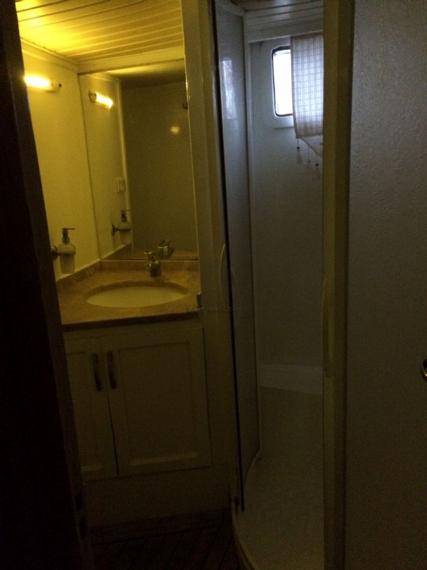 Serdar Gulet, En Suite.