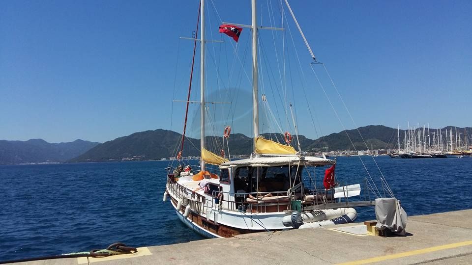 Serdar Gulet, Time Spent In The Harbour.