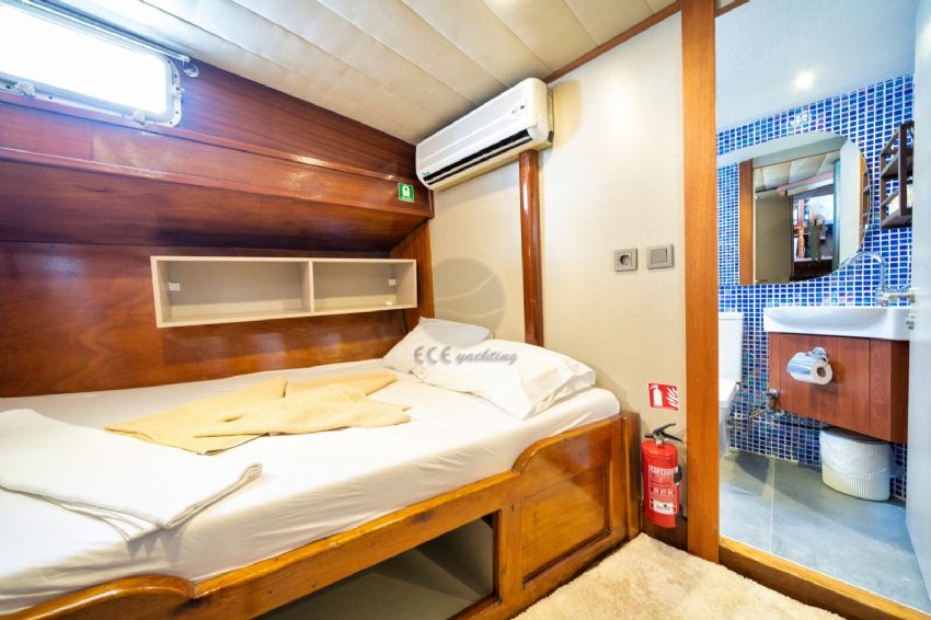 Ece Serenidad Gulet, Master Cabin.