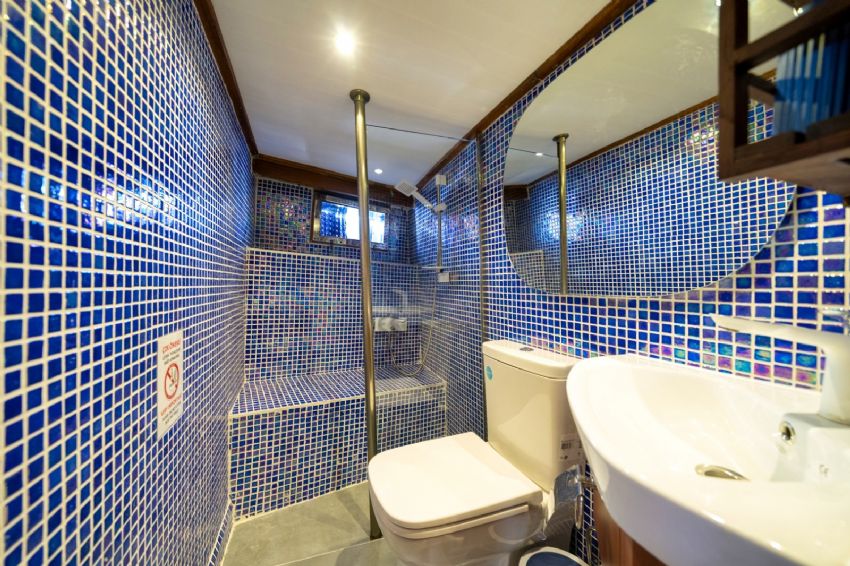 Ece Serenidad Gulet, W/C.