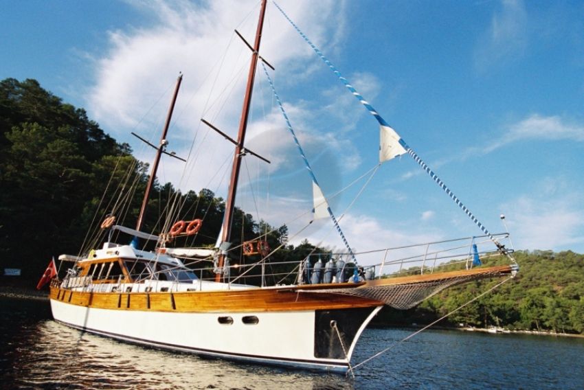 serenity 70 bordo görünüm. Serenity 70 Gulet Front View.