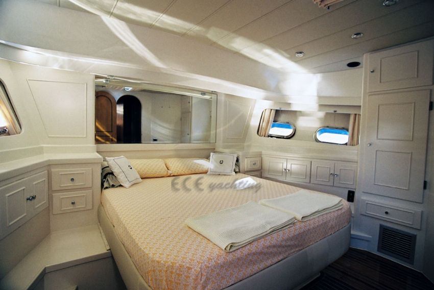 Serenity 70 master. Serenity 70 Gulet Master Cabin.