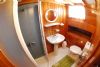 Seven 1 Yacht, Bathroom.