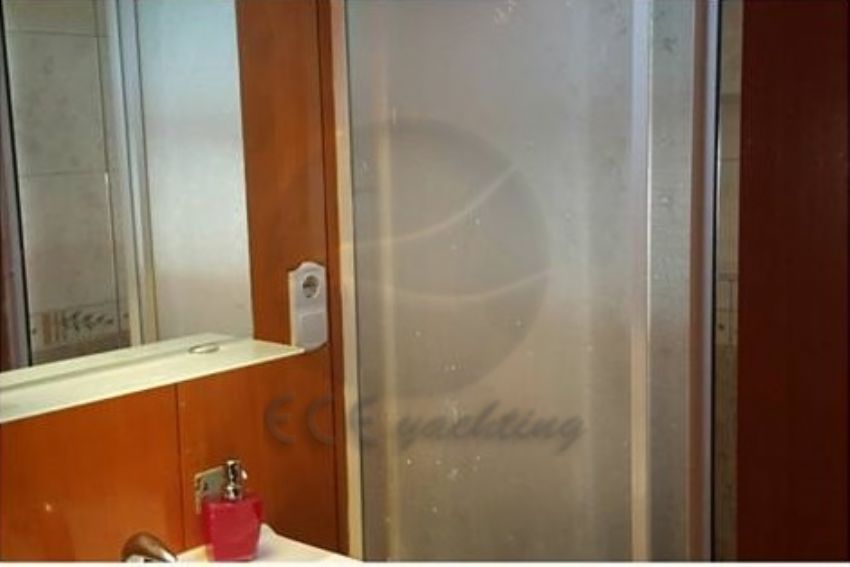 Seyhan Can Yacht, Shower Cubicle.