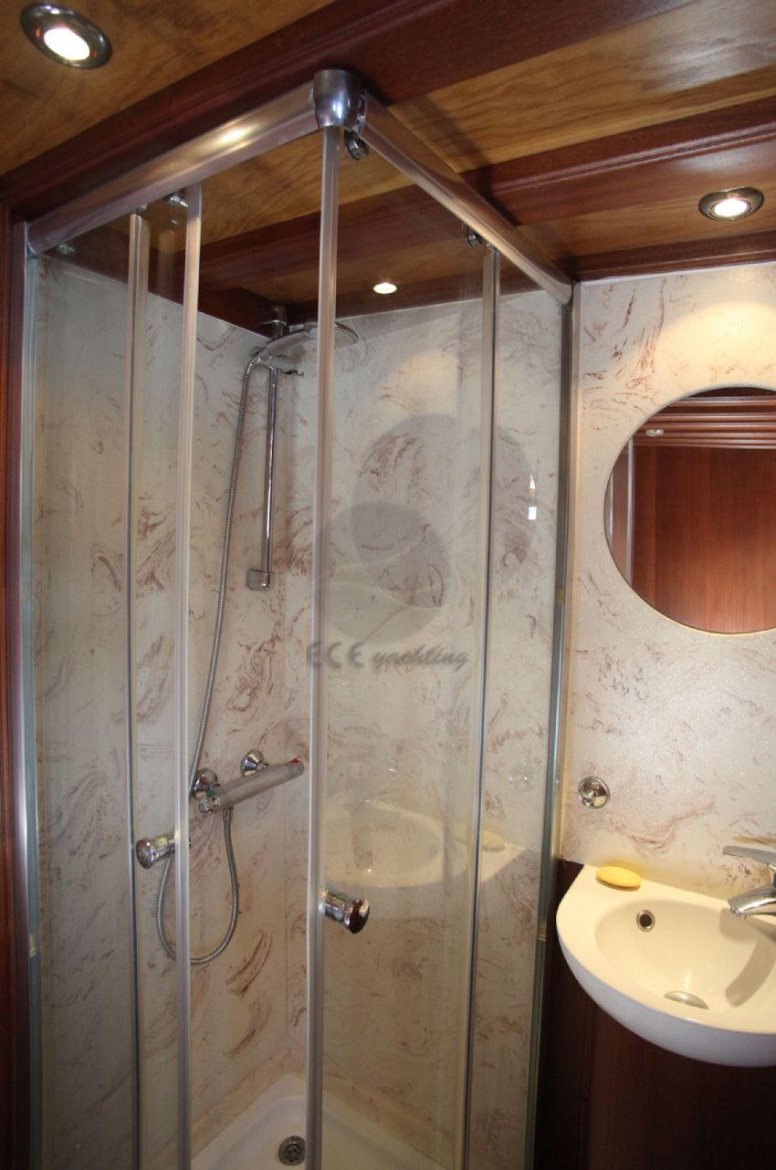 sherm guleti duşakabin