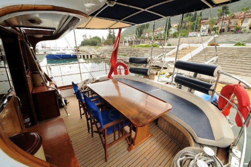 Sılver Belt Gulet Yacht, Dining Space.