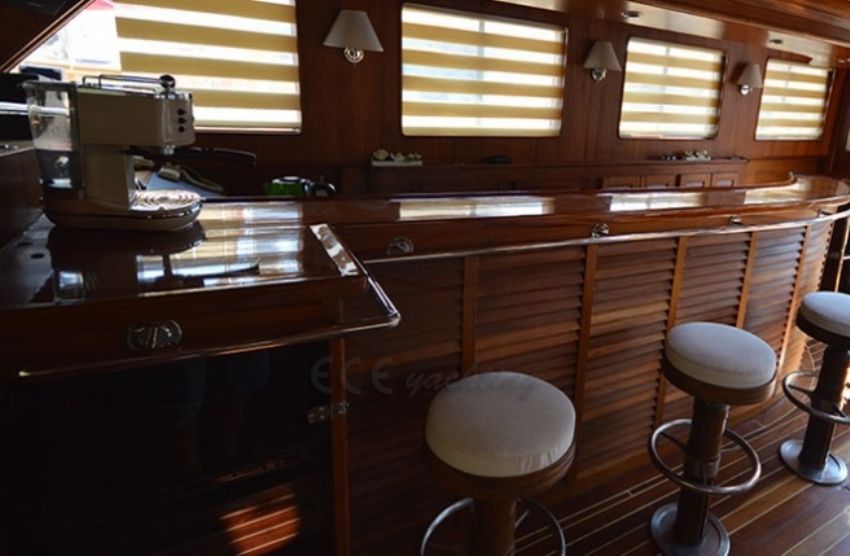 Smyrna Gulet, Interior Bar.