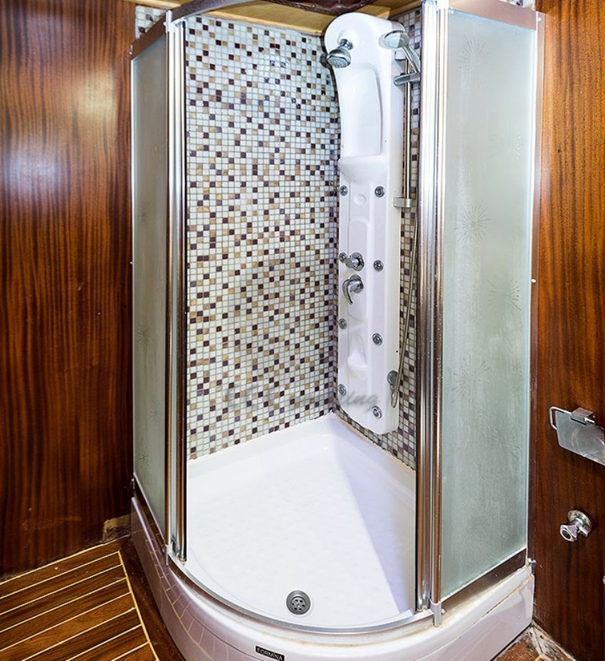 S Nur Taylan teknesi Hidro masajlı  Banyo