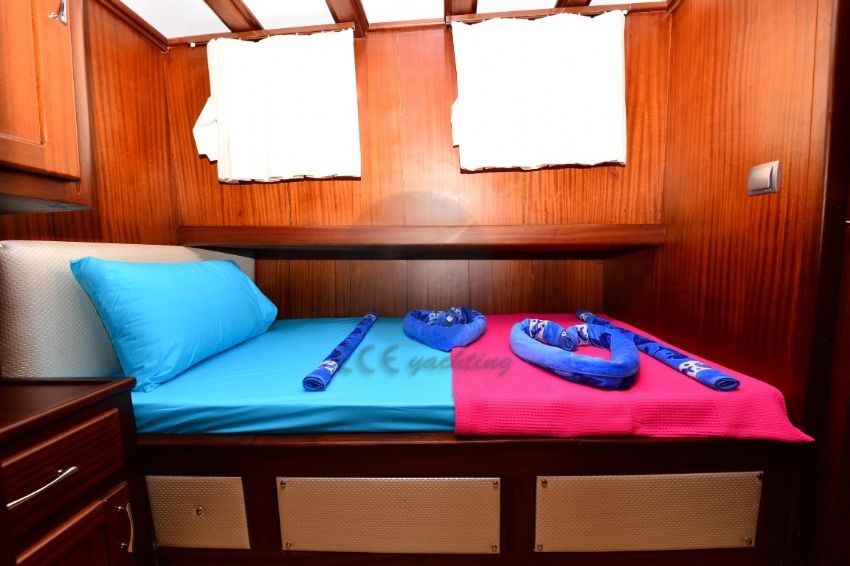 Suna Gulet, Sleep Onboard In Comfort.