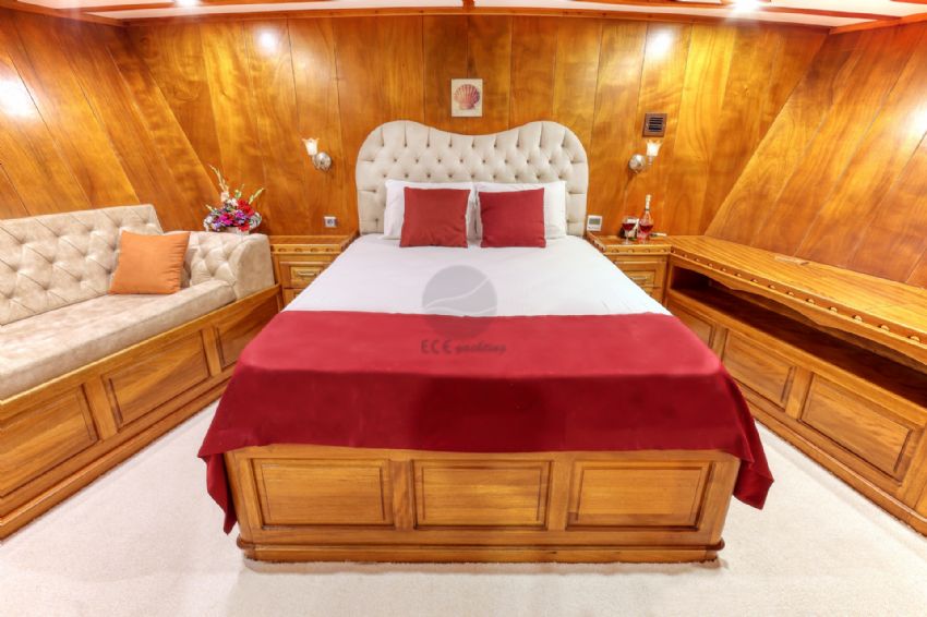 Su Sesi Gulet, Modern And Stylish.