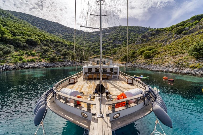 TERSANE 8 Dış Ön Güverte