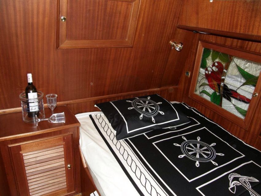 Personnel Cabin Thalassa Yacht.